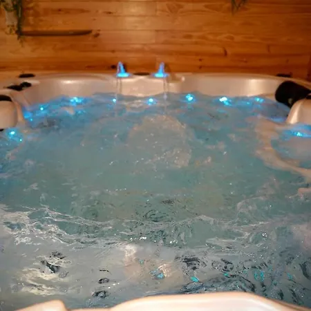 Suite, Hammam, Sauna, Et Jacuzzi * スダン