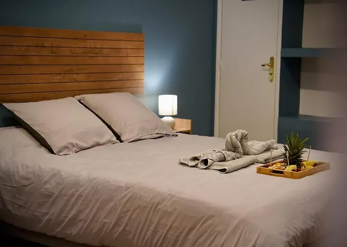 Suite, Hammam, Sauna, Et Jacuzzi *